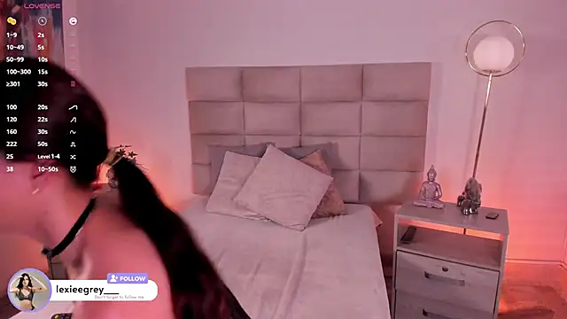 Snapshot of lexiee_grey_ chatting on 09/17/25, 11:56 lexiee grey online show from 09/17/25, 11:56