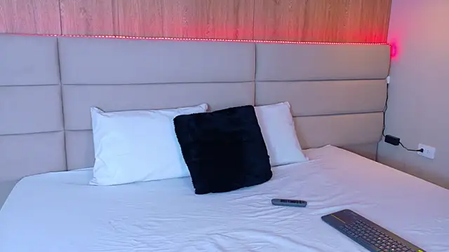 ValeSwift online show from 10/03/25, 11:18