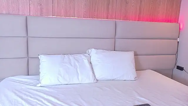 ValeSwift online show from 12/05/25, 12:47