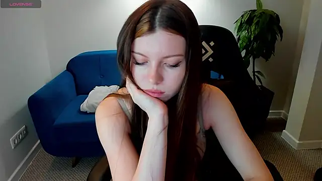 Sandra  Cute online show from 02/11/25, 08:15