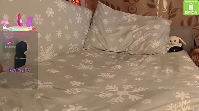  M i a    online show from 01/17/26, 01:49