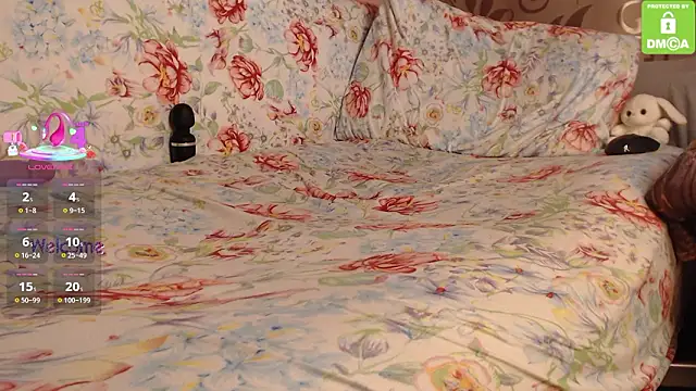  M i a    online show from 03/22/26, 02:20