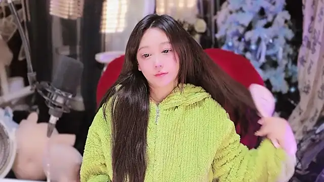 Missy Nana21 online show from 11/21/25, 04:16