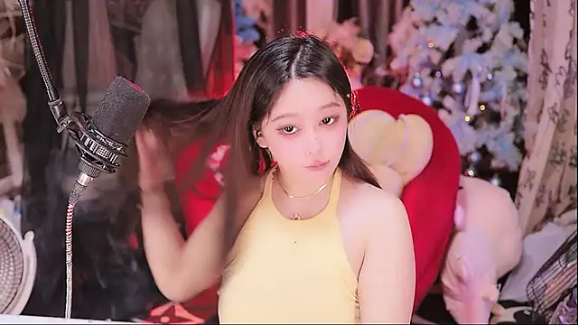 Missy Nana21 online show from 12/21/25, 04:25