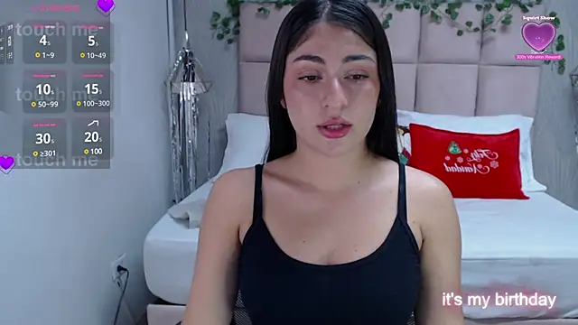 Snapshot of Alaya_cute chatting on 12/10/24, 10:58 Alaya cute online show from 12/10/24, 10:58