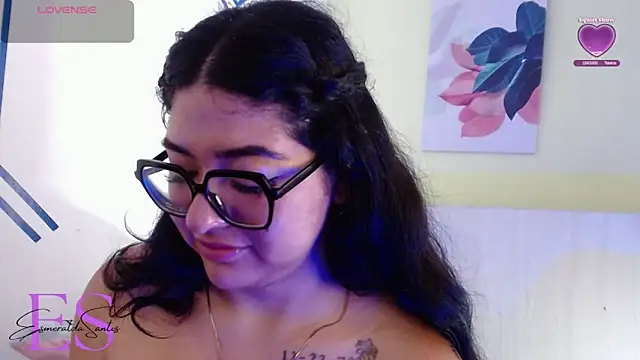 Snapshot of EsmeraldaSantoss chatting on 12/26/24, 07:05 EsmeraldaSantoss online show from 12/26/24, 07:05