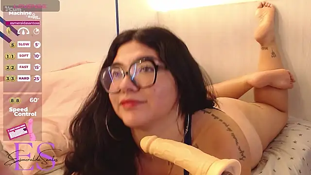 Snapshot of EsmeraldaSantoss chatting on 01/11/25, 07:16 EsmeraldaSantoss online show from 01/11/25, 07:16