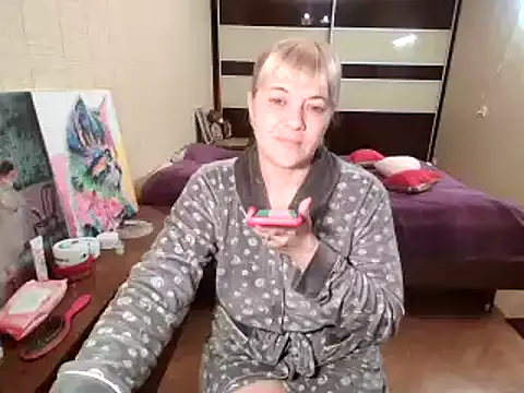 Lia Laguna77 online show from 10/15/25, 07:52