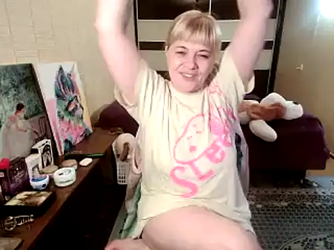 Lia Laguna77 online show from 03/15/26, 08:20