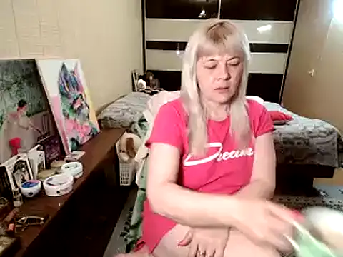 Lia Laguna77 online show from 04/19/26, 04:34