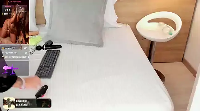 Megansttein  online show from 02/01/25, 04:35