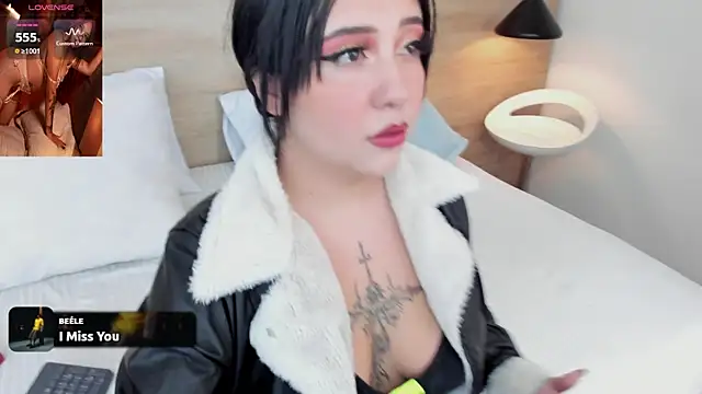 Megansttein  online show from 03/10/25, 07:18