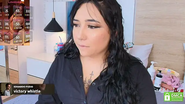 Megansttein  online show from 09/18/25, 07:27