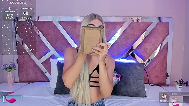 MaxiRogers online show from 11/08/25, 11:43