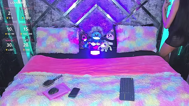 misssasha  2 online show from 10/26/25, 08:04