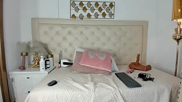 Snapshot of _chloe_adams chatting on 02/13/25, 11:39 chloe adams online show from 02/13/25, 11:39