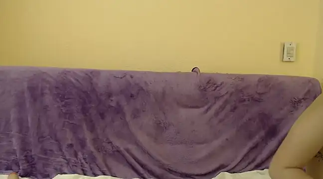 lilimini032 online show from 01/13/25, 11:49