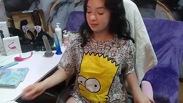 lilimini032 online show from 09/16/25, 07:37