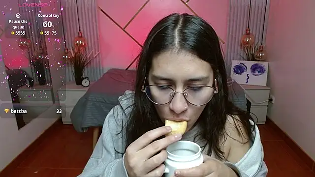 Lita Rogers online show from 04/24/26, 01:57