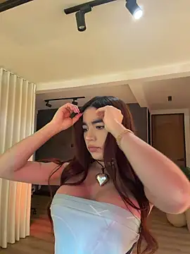 Snapshot of carolynnetrujillo chatting on 06/14/26, 02:24 carolynnetrujillo online show from 06/14/26, 02:24
