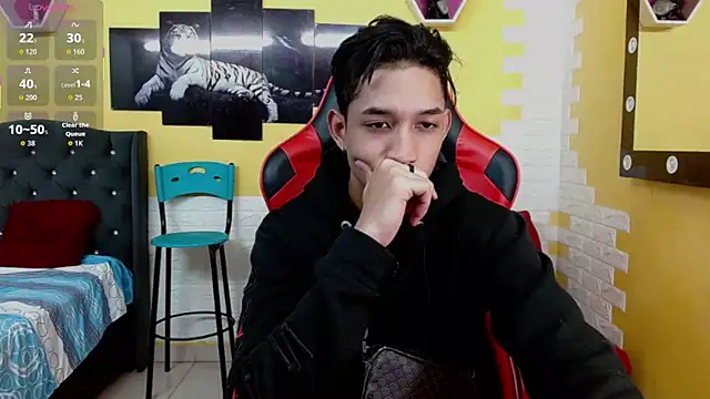 jose sexycumm online show from 12/15/25, 07:18