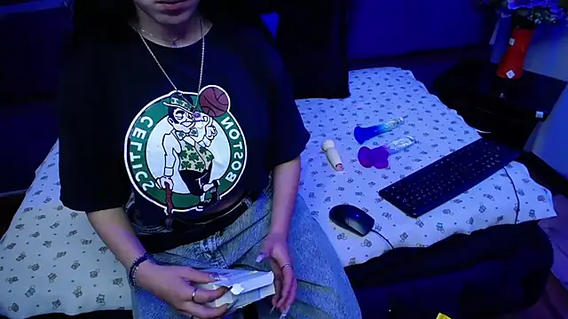 Snapshot of Katty_Queen chatting on 03/12/25, 12:15 Katty Queen online show from 03/12/25, 12:15