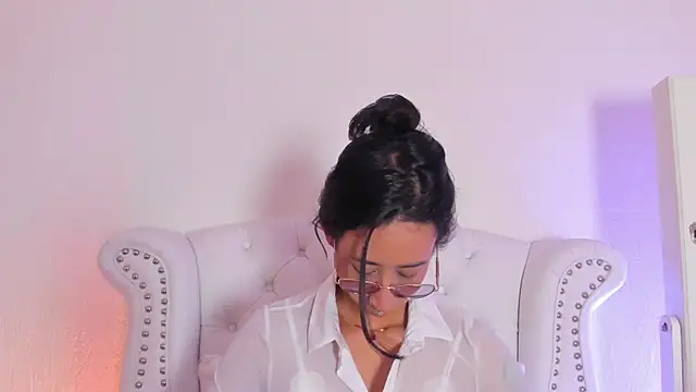 GabyPetit online show from 04/02/26, 07:55