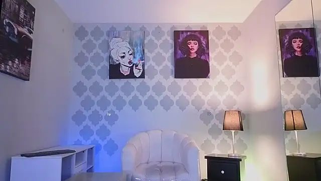 GabyPetit online show from 07/18/26, 07:50