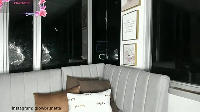 Snapshot of Megan_Lim chatting on 02/03/25, 10:36 Megan Lim online show from 02/03/25, 10:36