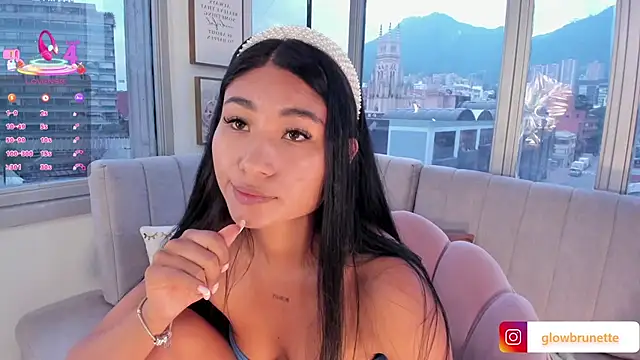 Megan Lim online show from 02/20/25, 01:19