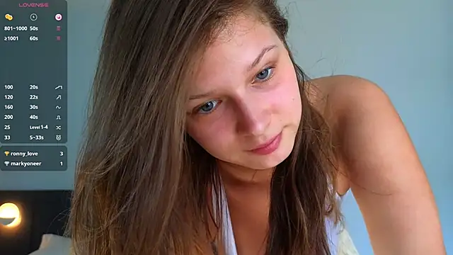 Snapshot of _Katie_Dierse chatting on 02/16/25, 02:42 Katie Dierse online show from 02/16/25, 02:42