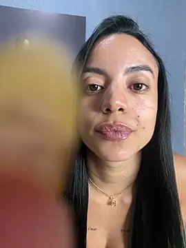 Elamesmamorena online show from 06/10/26, 12:33