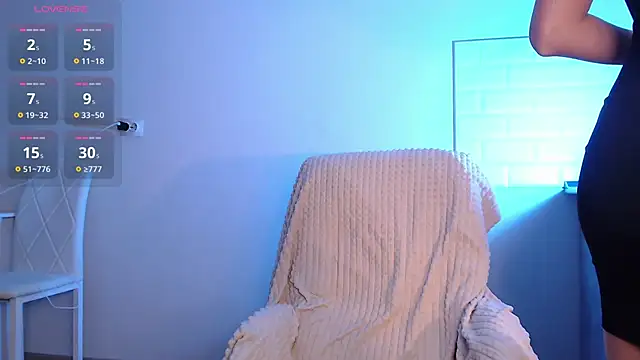 Eva Hailey  online show from 11/14/25, 03:38