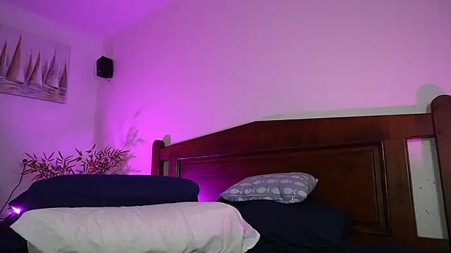 Snapshot of OliviaOcean69 chatting on 01/18/25, 02:23 OliviaOcean69 online show from 01/18/25, 02:23