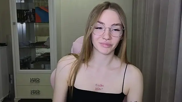 littlevildevil online show from 12/06/24, 11:44