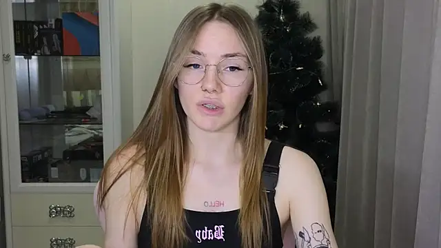 littlevildevil online show from 12/23/24, 03:12