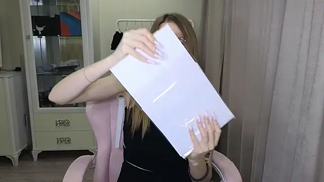 littlevildevil online show from 01/14/25, 11:20