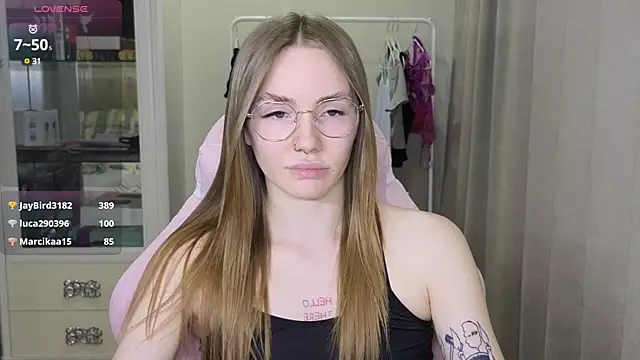 littlevildevil online show from 02/07/25, 12:06