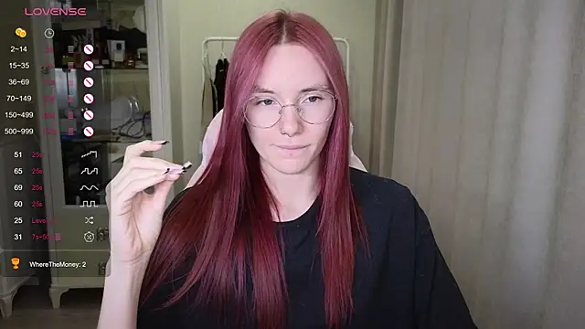 littlevildevil online show from 09/27/25, 11:04