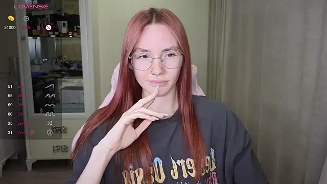 littlevildevil online show from 10/17/25, 10:40