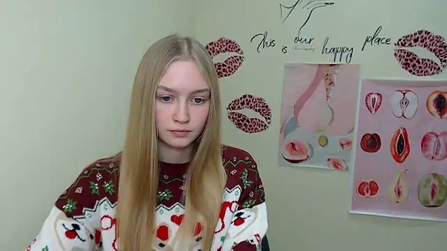 Snapshot of MademoiselleCl chatting on 01/18/25, 01:51 MademoiselleCl online show from 01/18/25, 01:51