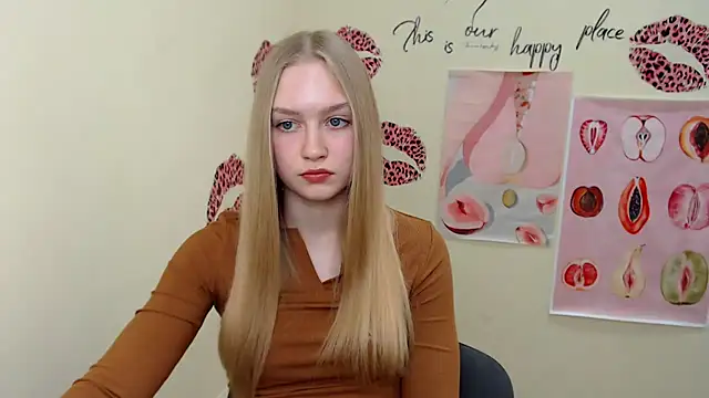 Snapshot of MademoiselleCl chatting on 02/05/25, 10:08 MademoiselleCl online show from 02/05/25, 10:08