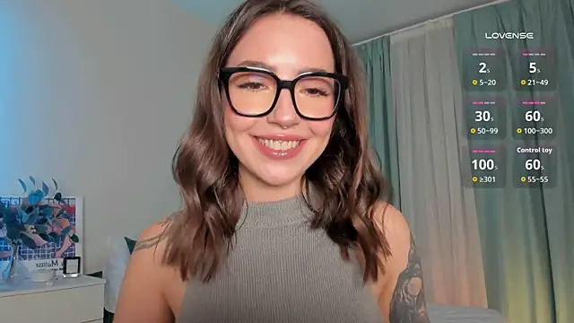 Oh My Dianee online show from 10/23/25, 08:02