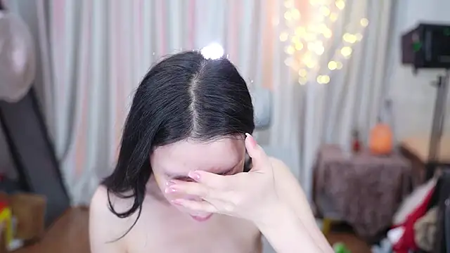 nono babyy online show from 12/21/25, 01:35