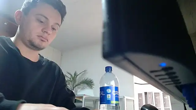  lanna jhonson  online show from 12/15/25, 05:39