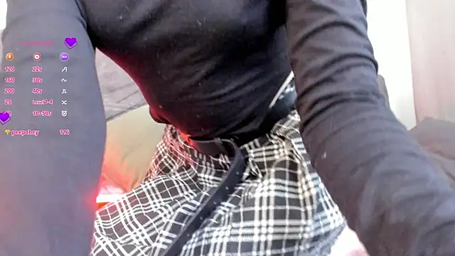 GillianDowdey online show from 02/12/25, 07:34