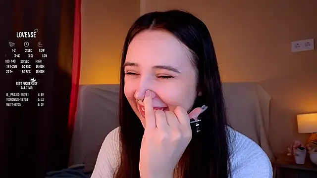 GillianDowdey online show from 10/07/25, 03:04