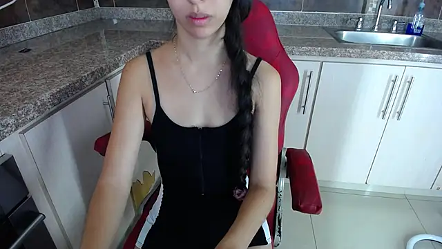 anna alvarez online show from 03/31/26, 01:11