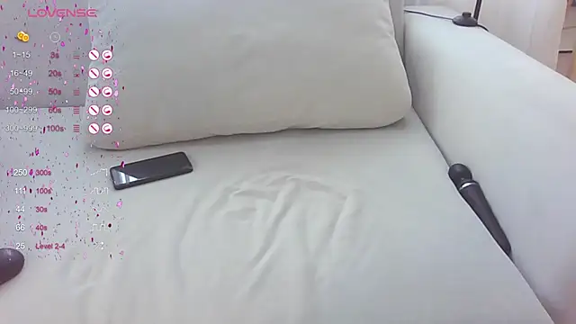 Juicymilfpussy online show from 11/14/25, 07:40