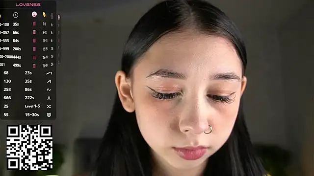 Snapshot of AislyEmbury chatting on 11/08/25, 03:50 AislyEmbury online show from 11/08/25, 03:50